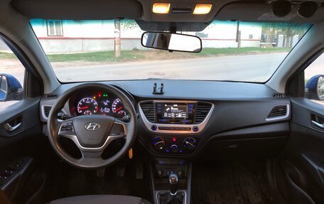 Hyundai Solaris II рестайлинг, 2018 год, 850 000 рублей, 7 фотография