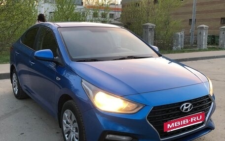 Hyundai Solaris II рестайлинг, 2018 год, 850 000 рублей, 2 фотография