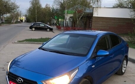Hyundai Solaris II рестайлинг, 2018 год, 850 000 рублей, 11 фотография