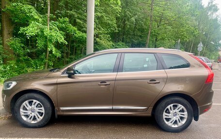 Volvo XC60 II, 2015 год, 1 300 000 рублей, 2 фотография
