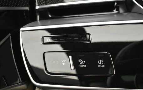 Audi S8, 2021 год, 14 499 000 рублей, 14 фотография