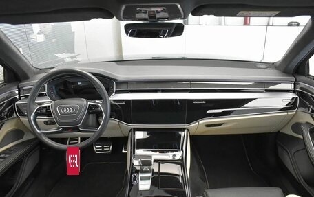 Audi S8, 2021 год, 14 499 000 рублей, 9 фотография