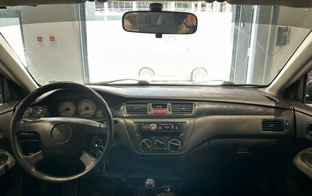 Mitsubishi Lancer IX, 2004 год, 290 000 рублей, 15 фотография