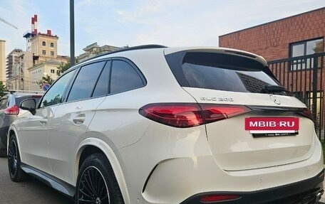 Mercedes-Benz GLC, 2023 год, 9 000 000 рублей, 17 фотография