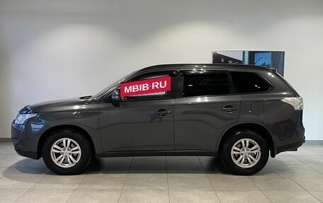 Mitsubishi Outlander III рестайлинг 3, 2014 год, 1 279 000 рублей, 8 фотография