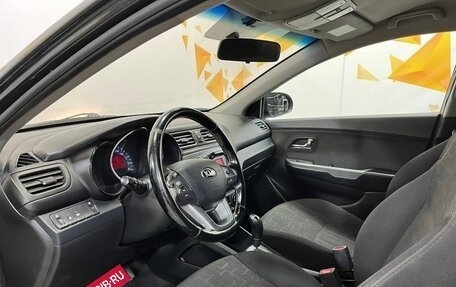 KIA Rio III рестайлинг, 2013 год, 790 000 рублей, 23 фотография