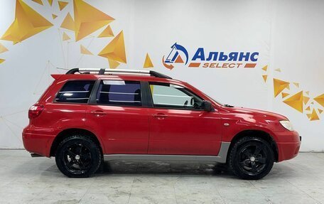 Mitsubishi Outlander III рестайлинг 3, 2006 год, 715 000 рублей, 2 фотография