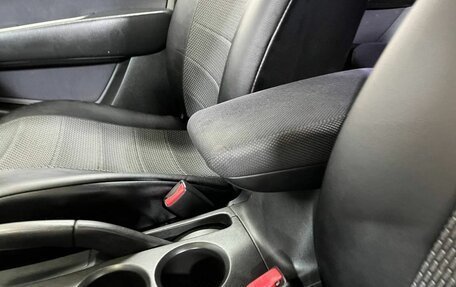 Mitsubishi Outlander III рестайлинг 3, 2006 год, 715 000 рублей, 30 фотография