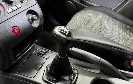 Mitsubishi Outlander III рестайлинг 3, 2006 год, 715 000 рублей, 29 фотография
