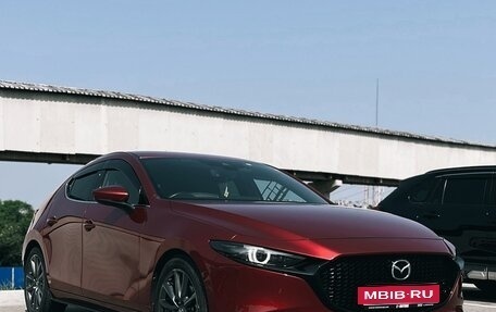 Mazda 3, 2019 год, 2 200 000 рублей, 1 фотография