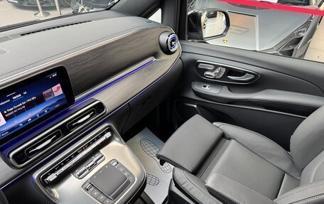 Mercedes-Benz V-Класс, 2025 год, 14 490 000 рублей, 30 фотография