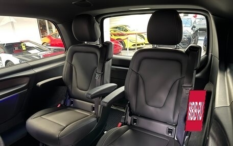 Mercedes-Benz V-Класс, 2025 год, 14 490 000 рублей, 26 фотография
