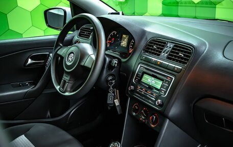 Volkswagen Polo VI (EU Market), 2014 год, 900 000 рублей, 14 фотография