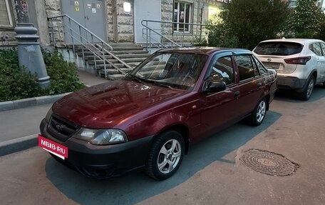 Daewoo Nexia I рестайлинг, 2012 год, 250 000 рублей, 2 фотография