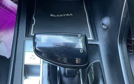 Hyundai Elantra, 2022 год, 1 430 000 рублей, 12 фотография