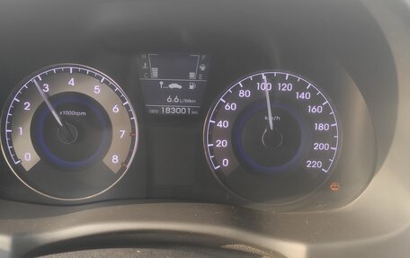 Hyundai Solaris II рестайлинг, 2012 год, 710 000 рублей, 3 фотография