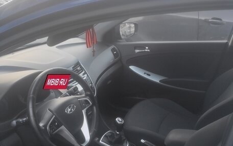 Hyundai Solaris II рестайлинг, 2012 год, 710 000 рублей, 6 фотография