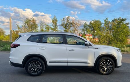 Chery Tiggo 8 Pro, 2022 год, 2 100 000 рублей, 5 фотография