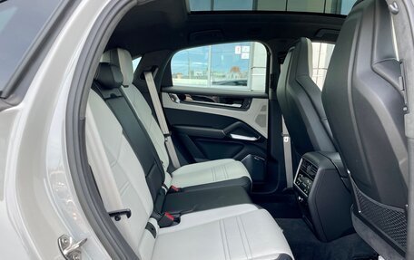 Porsche Cayenne III, 2024 год, 26 500 000 рублей, 21 фотография
