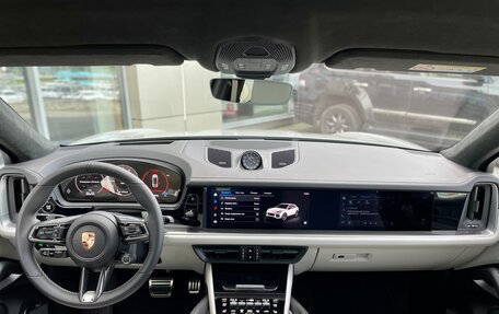Porsche Cayenne III, 2024 год, 26 500 000 рублей, 14 фотография