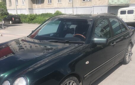 Mercedes-Benz E-Класс, 1998 год, 465 000 рублей, 8 фотография