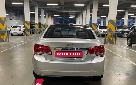 Chevrolet Cruze II, 2011 год, 810 000 рублей, 5 фотография