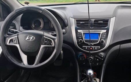 Hyundai Solaris II рестайлинг, 2011 год, 899 000 рублей, 8 фотография