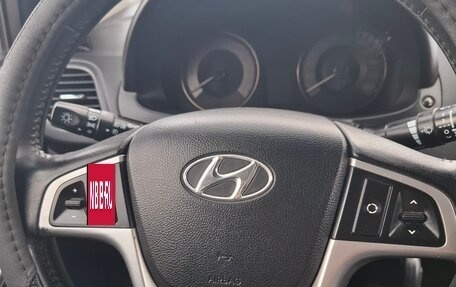 Hyundai Solaris II рестайлинг, 2011 год, 899 000 рублей, 10 фотография