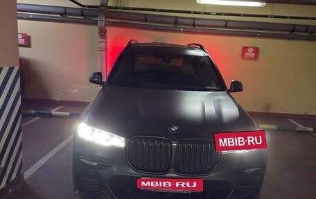 BMW X7, 2021 год, 9 150 000 рублей, 2 фотография
