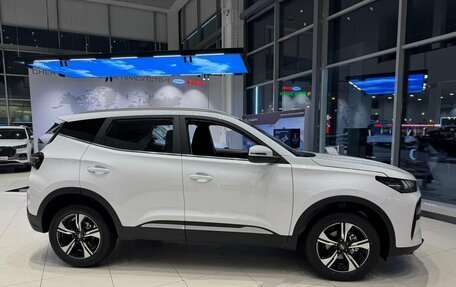 Chery Tiggo 4 I рестайлинг, 2025 год, 2 340 000 рублей, 6 фотография