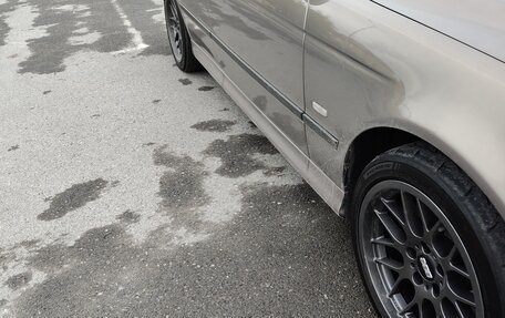 BMW 5 серия, 2001 год, 930 000 рублей, 2 фотография