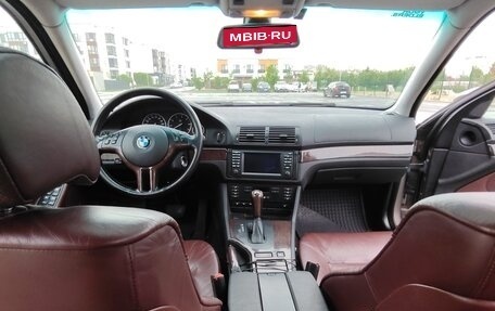BMW 5 серия, 2001 год, 930 000 рублей, 9 фотография