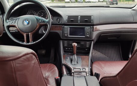 BMW 5 серия, 2001 год, 930 000 рублей, 11 фотография