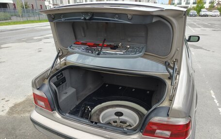 BMW 5 серия, 2001 год, 930 000 рублей, 28 фотография