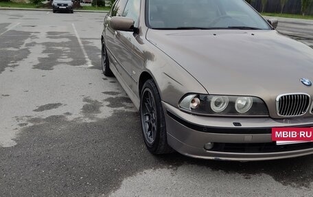 BMW 5 серия, 2001 год, 930 000 рублей, 35 фотография