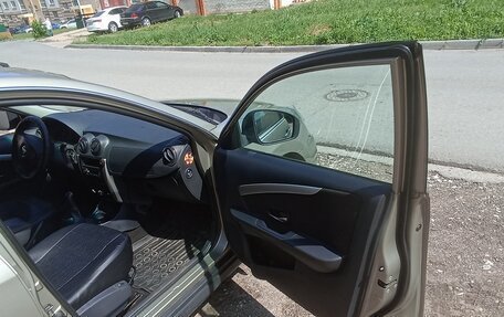 Nissan Almera, 2015 год, 650 000 рублей, 11 фотография