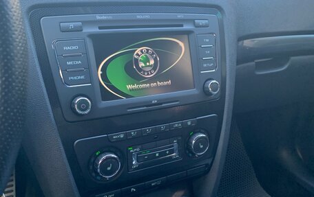 Skoda Octavia RS, 2012 год, 1 320 000 рублей, 25 фотография