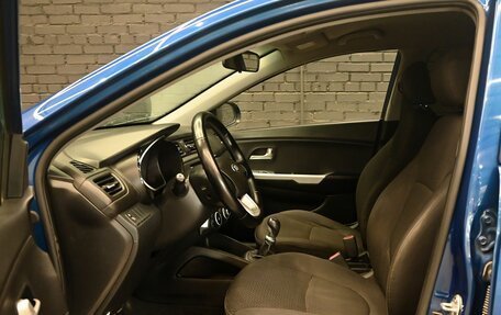 KIA Rio III рестайлинг, 2013 год, 820 000 рублей, 10 фотография