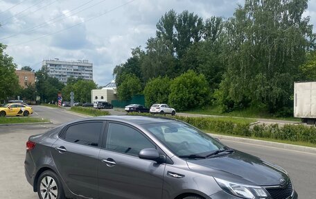 KIA Rio III рестайлинг, 2015 год, 980 000 рублей, 2 фотография