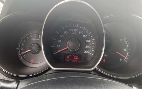 KIA Rio III рестайлинг, 2015 год, 980 000 рублей, 11 фотография