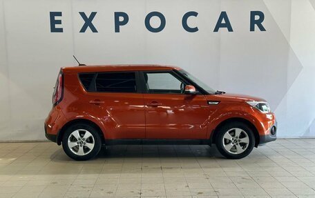 KIA Soul II рестайлинг, 2018 год, 1 490 000 рублей, 6 фотография