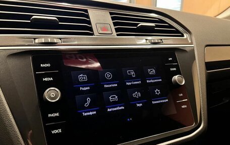 Volkswagen Tiguan II, 2017 год, 2 849 000 рублей, 16 фотография