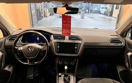 Volkswagen Tiguan II, 2017 год, 2 849 000 рублей, 21 фотография