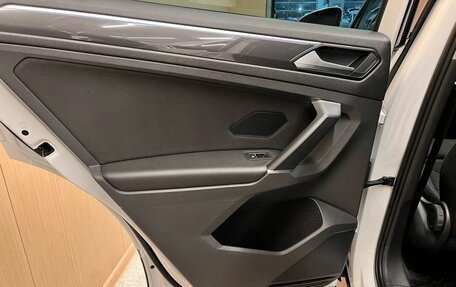 Volkswagen Tiguan II, 2017 год, 2 849 000 рублей, 23 фотография