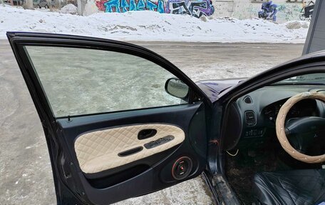 Mitsubishi Carisma I, 1997 год, 360 000 рублей, 19 фотография