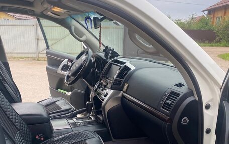 Toyota Land Cruiser 200, 2013 год, 4 500 000 рублей, 7 фотография