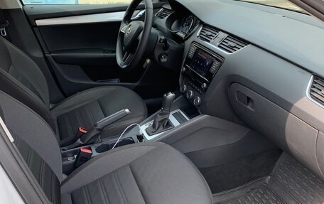 Skoda Octavia, 2018 год, 1 550 000 рублей, 10 фотография