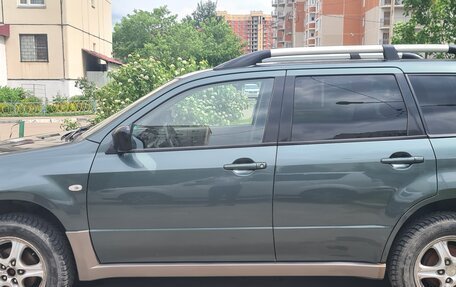 Mitsubishi Outlander III рестайлинг 3, 2002 год, 530 000 рублей, 3 фотография
