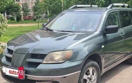 Mitsubishi Outlander III рестайлинг 3, 2002 год, 530 000 рублей, 2 фотография