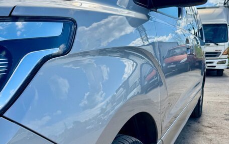 Hyundai Grand Starex Grand Starex I рестайлинг 2, 2020 год, 3 850 000 рублей, 15 фотография